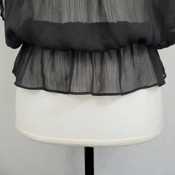 Mudd short sleeve semi sheer flower blouse - Picture 6 of 7